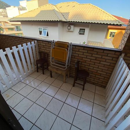 Quatro Ilhas Beach Hostel Бомбиняс Екстериор снимка