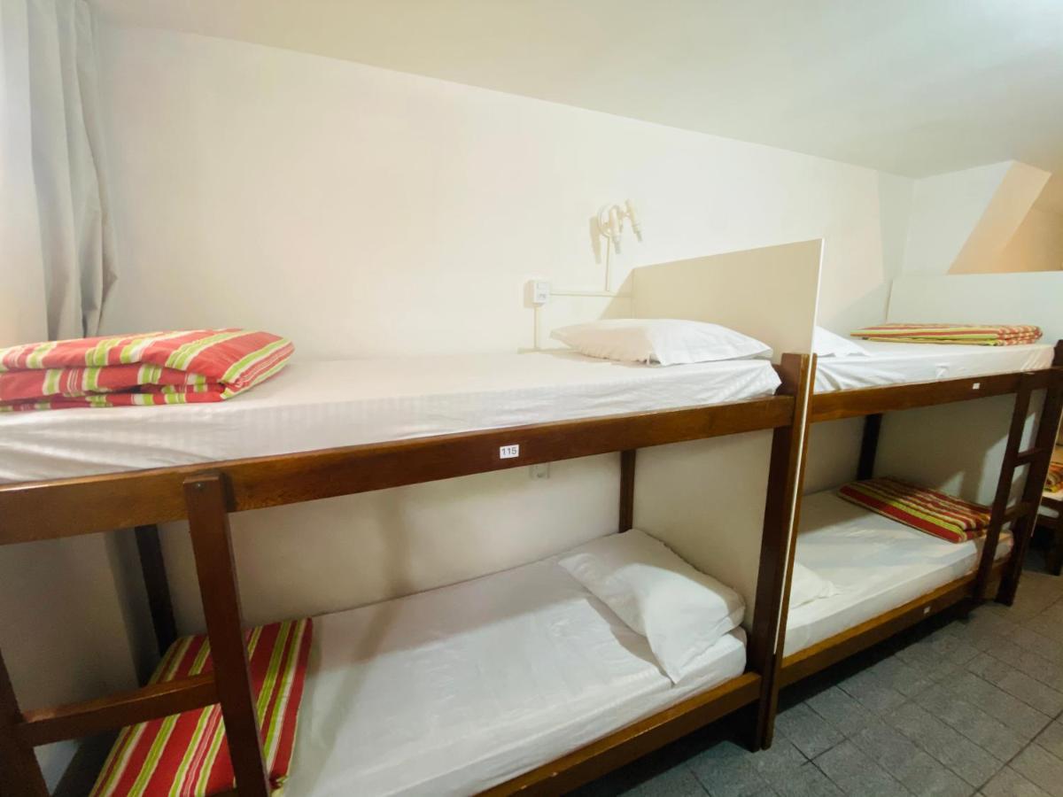 Quatro Ilhas Beach Hostel Бомбиняс Екстериор снимка