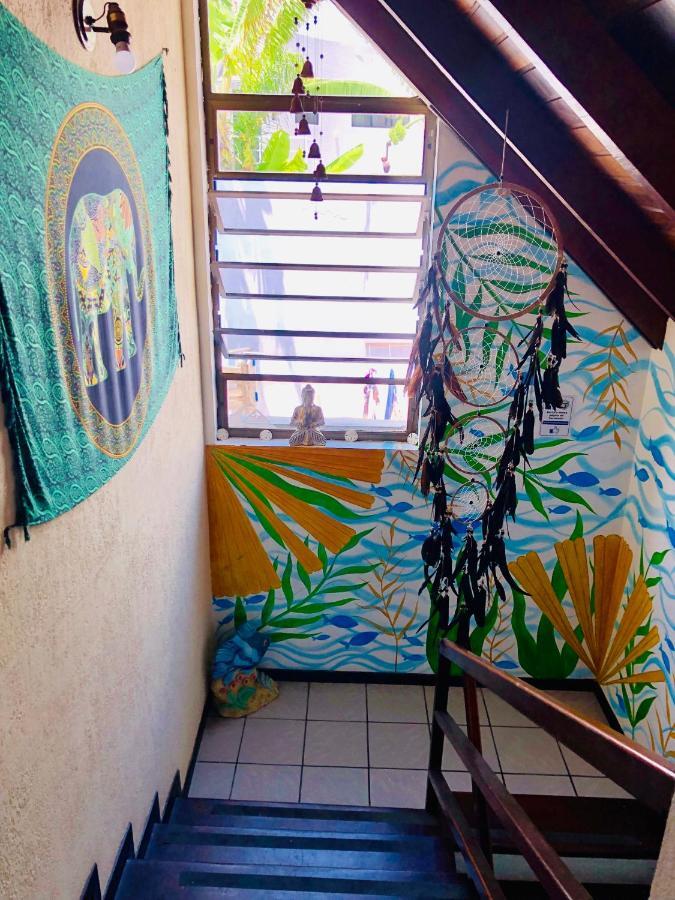 Quatro Ilhas Beach Hostel Бомбиняс Екстериор снимка