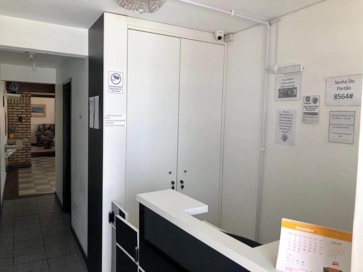 Quatro Ilhas Beach Hostel Бомбиняс Екстериор снимка