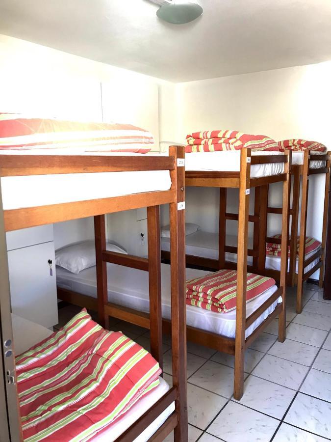 Quatro Ilhas Beach Hostel Бомбиняс Екстериор снимка