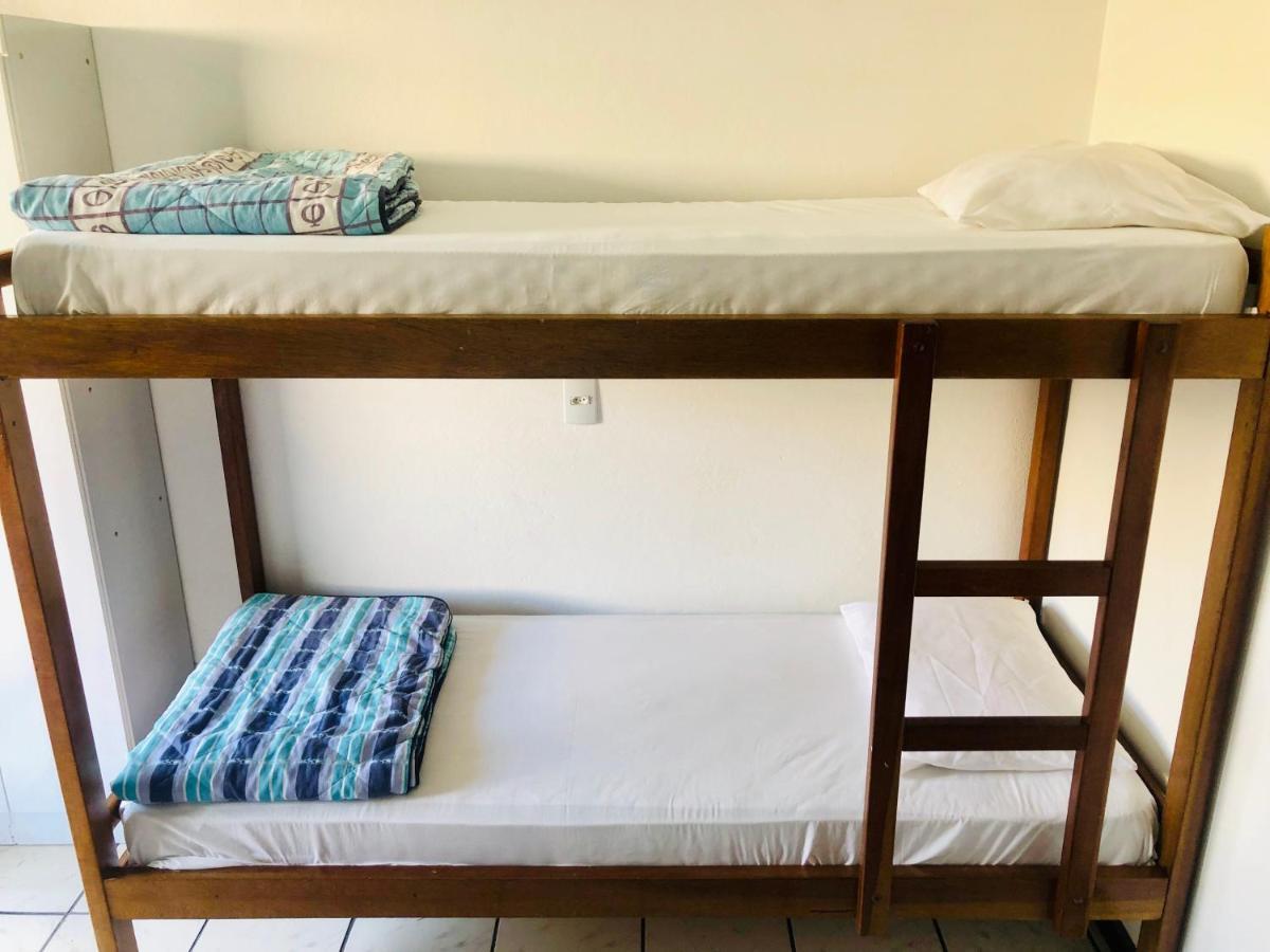 Quatro Ilhas Beach Hostel Бомбиняс Екстериор снимка