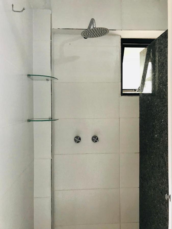 Quatro Ilhas Beach Hostel Бомбиняс Екстериор снимка
